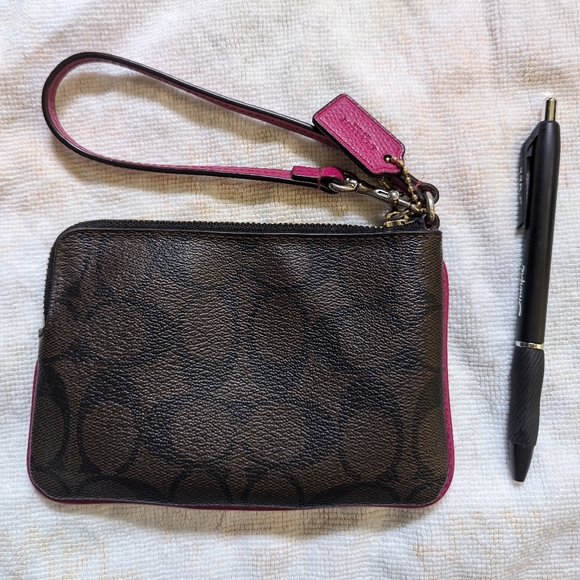 Coach Wristlet - Picture 3 of 3